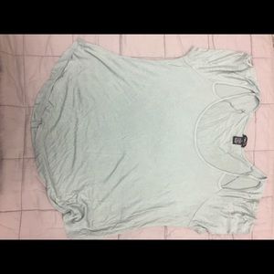 Women’s short sleeve shirt